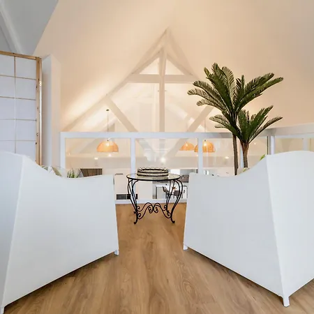 別荘 D'exception Avec Piscine, Et Salle De Cinema A 50m De La Plage, Capacite 14 Pers. - Fr-1-306-1275 ラ・トゥルバル