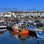 D'exception Avec Piscine, Et Salle De Cinema A 50m De La Plage, Capacite 14 Pers. - Fr-1-306-1275 *